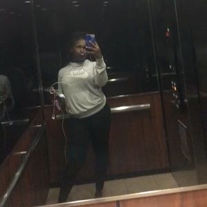 Meet your Posher, Charley